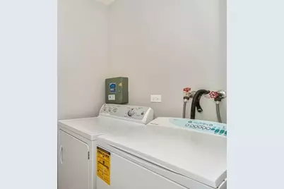 608 Inverrary Lane #608, Deerfield, IL 60015 - Photo 14