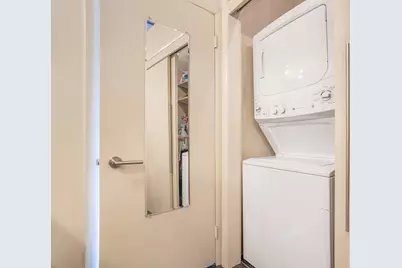1872 N Clybourn Avenue #403, Chicago, IL 60614 - Photo 20