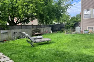 8037 Floral Ave, Skokie, IL 60077 - Photo 20