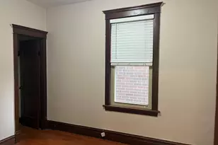 8037 Floral Ave, Skokie, IL 60077 - Photo 16