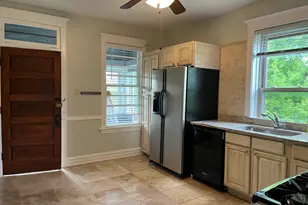 8037 Floral Ave, Skokie, IL 60077 - Photo 14