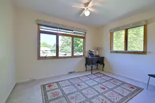 9S631 William Dr, Burr Ridge, IL 60527 - Photo 28