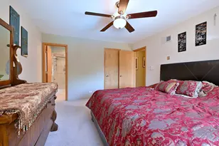 9S631 William Dr, Burr Ridge, IL 60527 - Photo 20