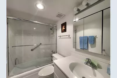 175 E Delaware Place #5403, Chicago, IL 60611 - Photo 16