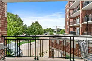 455 W Front St, Wheaton, IL 60187 - Photo 22