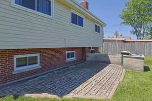 7306 Arcadia St, Morton Grove, IL 60053 - Photo 30