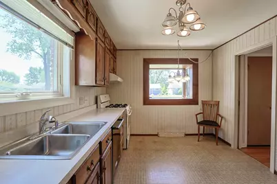 7306 Arcadia Street, Morton Grove, IL 60053 - Photo 12