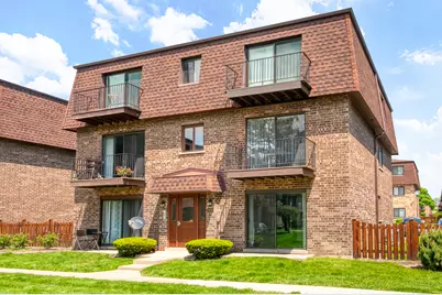 9620 Bianco Terrace #B, Des Plaines, IL 60016 - Photo 1
