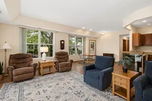 14060 Moraine Hills Dr, Huntley, IL 60142 - Photo 6