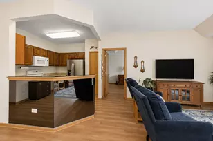 14060 Moraine Hills Dr, Huntley, IL 60142 - Photo 8