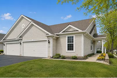14060 Moraine Hills Drive #14060, Huntley, IL 60142 - Photo 2