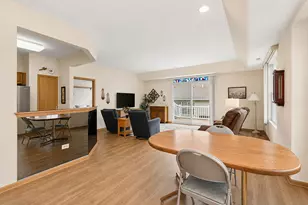 14060 Moraine Hills Dr, Huntley, IL 60142 - Photo 4