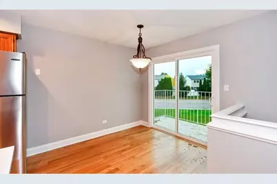 608 Inverrary Lane #608, Deerfield, IL 60015 - Photo 8