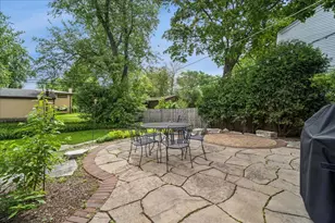1815 Oak Ave, Northbrook, IL 60062 - Photo 22