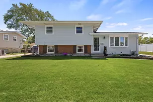 2947 189th St, Lansing, IL 60438 - Photo 2