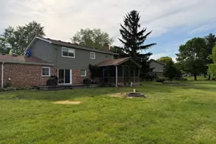 5N521 Carriage Way Dr, Bartlett, IL 60103 - Photo 4