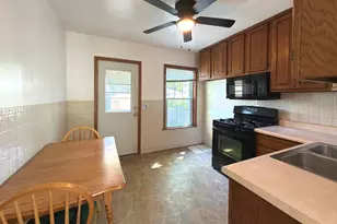 963 E Prairie St, Des Plaines, IL 60016 - Photo 8