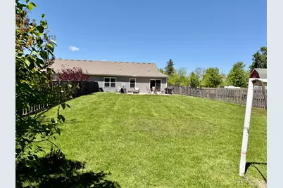 133 Norfolk Lane, Pingree Grove, IL 60140 - Photo 16
