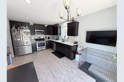 133 Norfolk Lane, Pingree Grove, IL 60140 - Photo 8