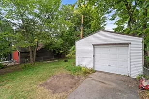 1235 Leon Pl, Evanston, IL 60201 - Photo 28
