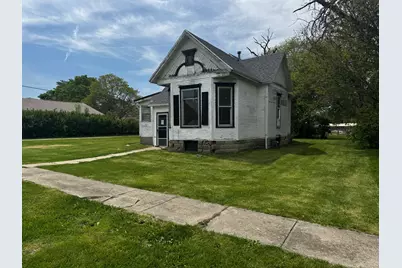 10 N 3rd Street, Chatsworth, IL 60921 - Photo 1