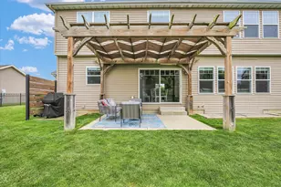 205 Independence Dr, Savoy, IL 61874 - Photo 46