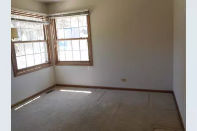 1017 Brentwood Circle, Buffalo Grove, IL 60089 - Photo 14