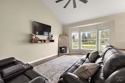 5832 Landcaster Circle, McHenry, IL 60050 - Photo 8