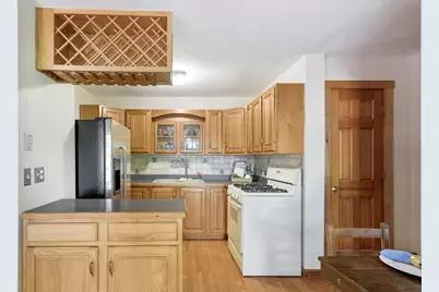 28553 W Treetop Road, Ingleside, IL 60041 - Photo 14