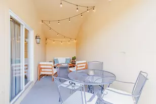1504 W Pearson St, Chicago, IL 60642 - Photo 18