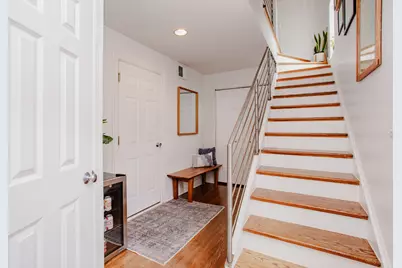 1504 W Pearson Street, Chicago, IL 60642 - Photo 2