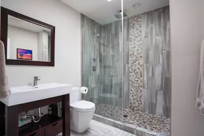 2331 N Elston Court, Chicago, IL 60614 - Photo 20