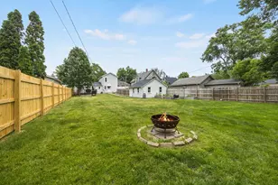 524 Houston St, Batavia, IL 60510 - Photo 4
