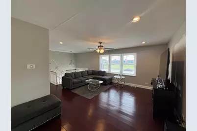 17501 Winston Drive, Country Club Hills, IL 60478 - Photo 6