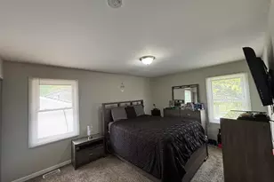 17501 Winston Dr, Country Club Hills, IL 60478 - Photo 8