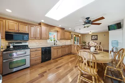 20W545 Moreland Avenue, Addison, IL 60101 - Photo 12