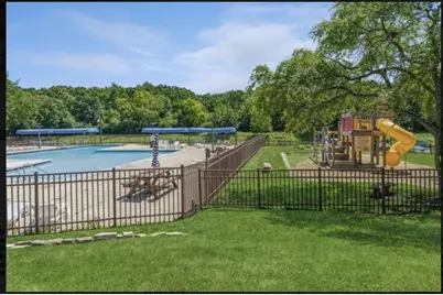 36 Bermuda Colony #5, Fox Lake, IL 60020 - Photo 10
