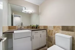2740 N Janssen Ave, Chicago, IL 60614 - Photo 26