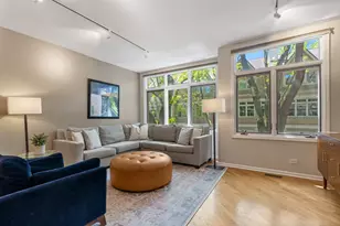2740 N Janssen Ave, Chicago, IL 60614 - Photo 2