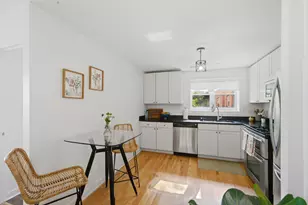 2501 W Bryn Mawr Ave, Chicago, IL 60659 - Photo 6