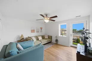 2501 W Bryn Mawr Ave, Chicago, IL 60659 - Photo 2