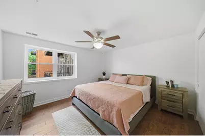 2501 W Bryn Mawr Avenue #308, Chicago, IL 60659 - Photo 10