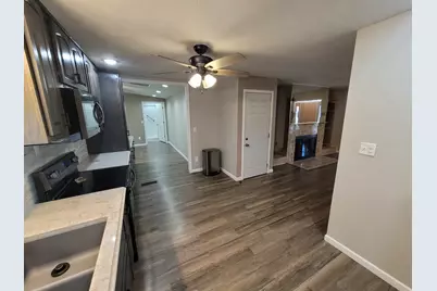 2705 S Broadway Avenue, Salem, IL 62881 - Photo 22