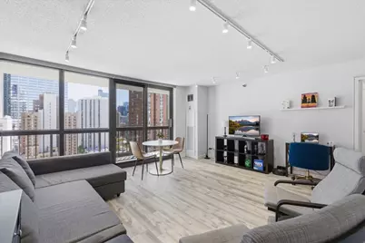 33 W Delaware Place #19E, Chicago, IL 60610 - Photo 2