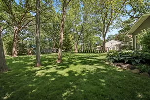 15460 W Wildwood Ct, Libertyville, IL 60048 - Photo 58