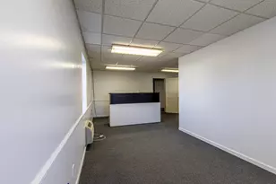 400 N Main St, Princeton, IL 61356 - Photo 6