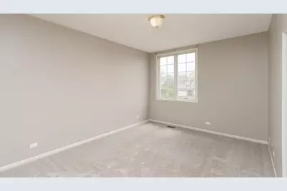 1340 Prairie View Parkway, Cary, IL 60013 - Photo 18