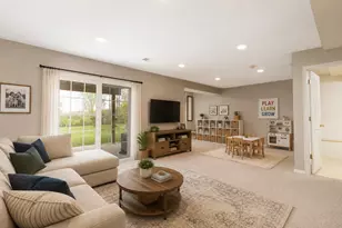 1340 Prairie View Pkwy, Cary, IL 60013 - Photo 14