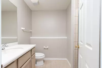 1340 Prairie View Parkway, Cary, IL 60013 - Photo 20