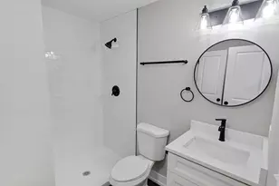 28W555 Leverenz Rd, Naperville, IL 60564 - Photo 12